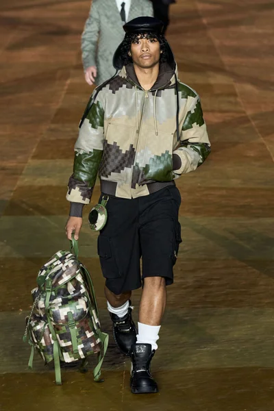 Look 6